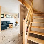 Semesterbostad House