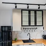 House Semesterbostad