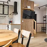 Semesterbostad House